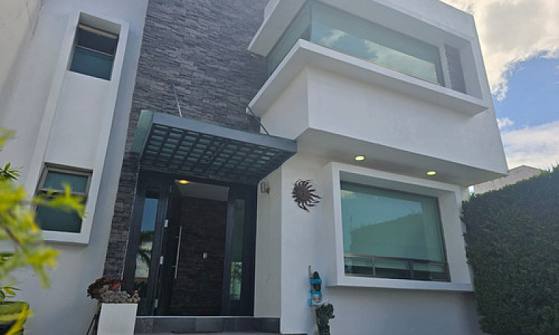 Casa En Venta En Arb...