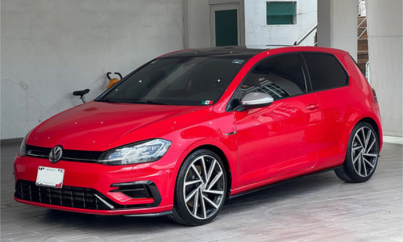 Volkswagen Golf R 2....