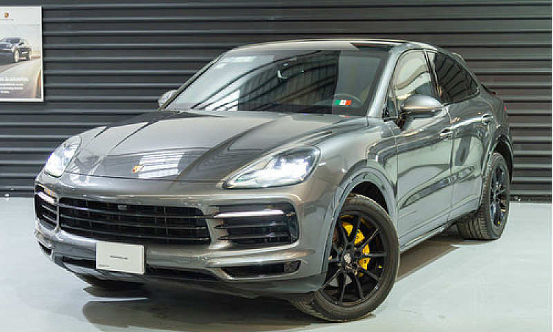 Porsche Cayenne 2023...