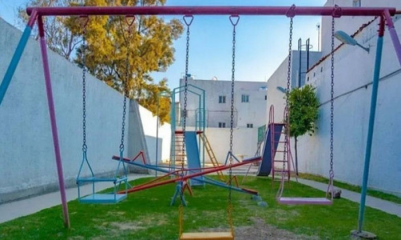 Casa Dentro De Fracc...