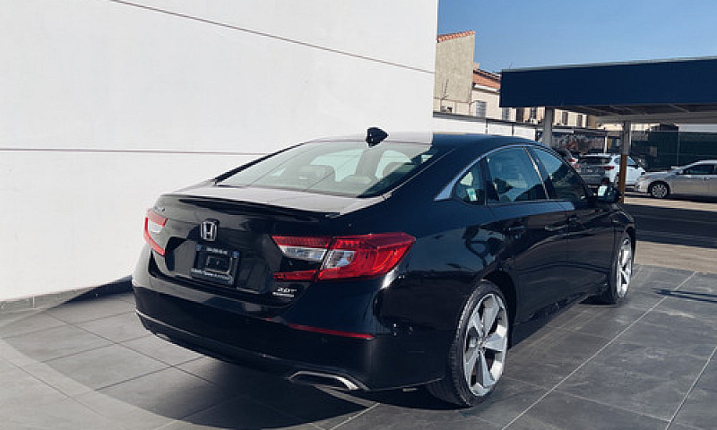 Honda Accord 2019...