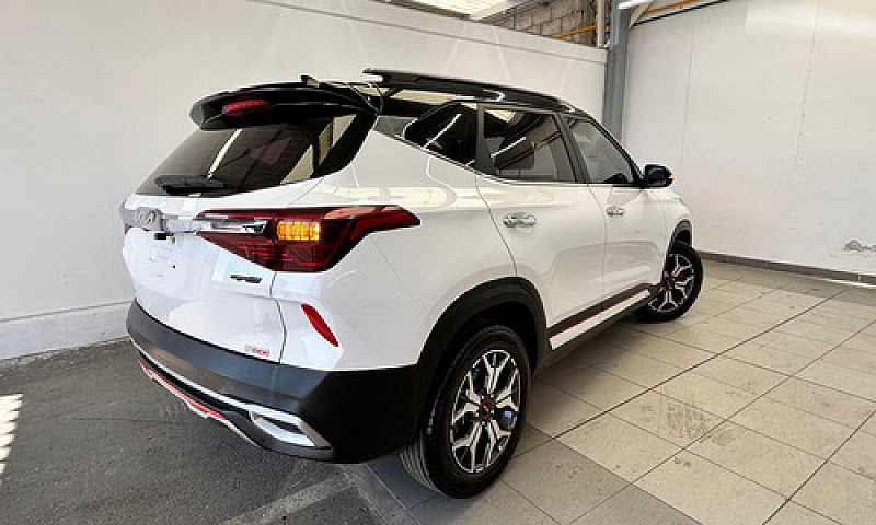 Kia Seltos 2022...