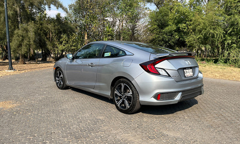 Honda Civic 1.5 Coup...