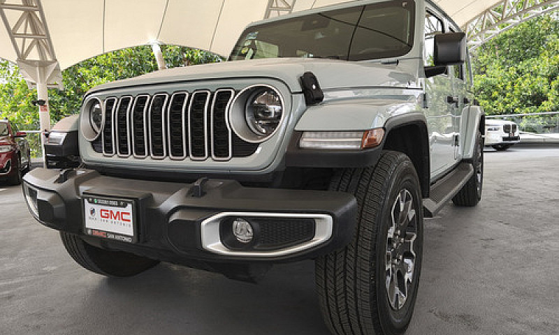 Jeep Wrangler 2024...