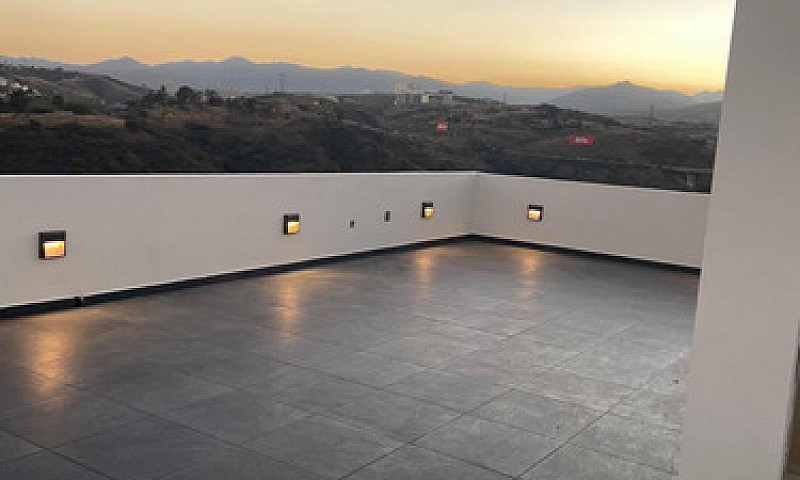 Casa En Venta En Zon...