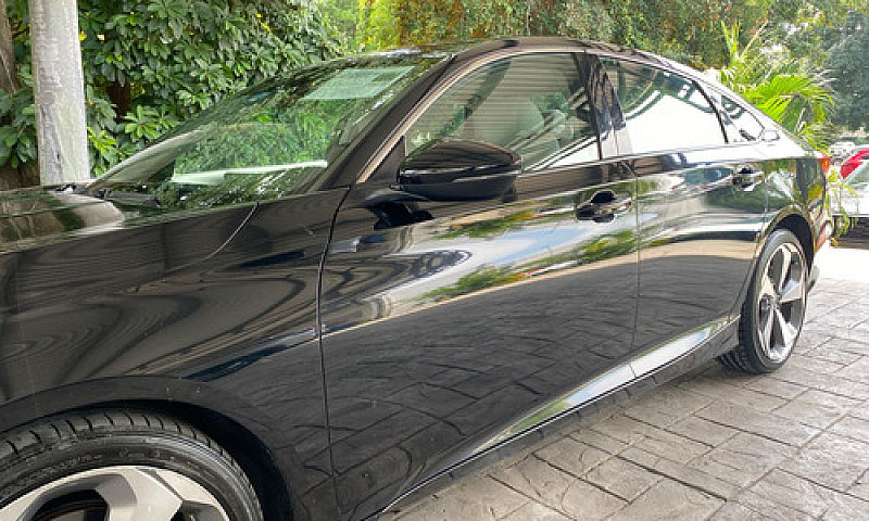 Honda Accord 2019...