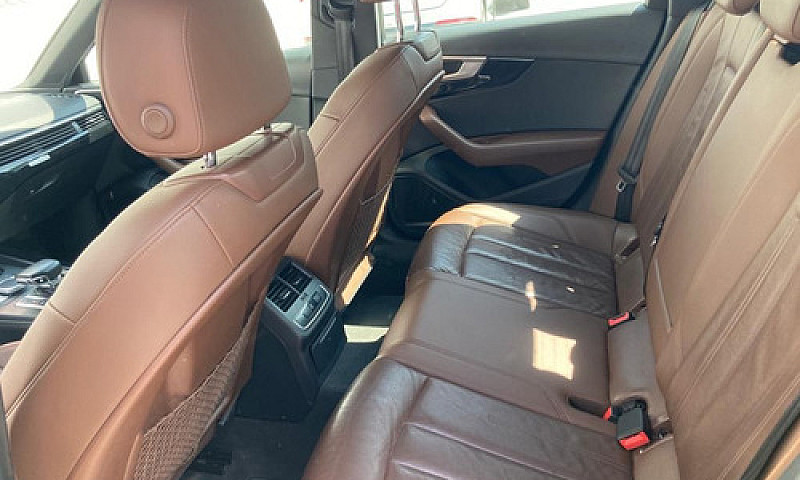 Audi A4 2017 2.0 Sel...