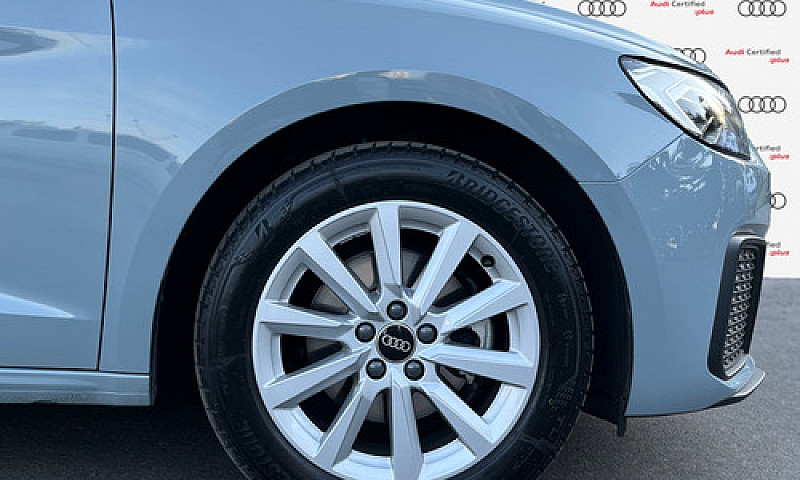 Audi A1 2024...