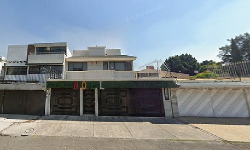 Casa En Venta P.º De...
