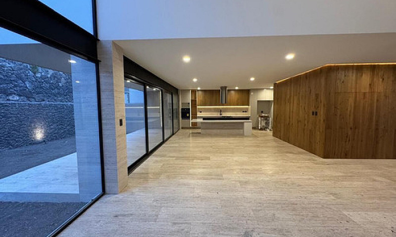 Casa Vancouver - La ...