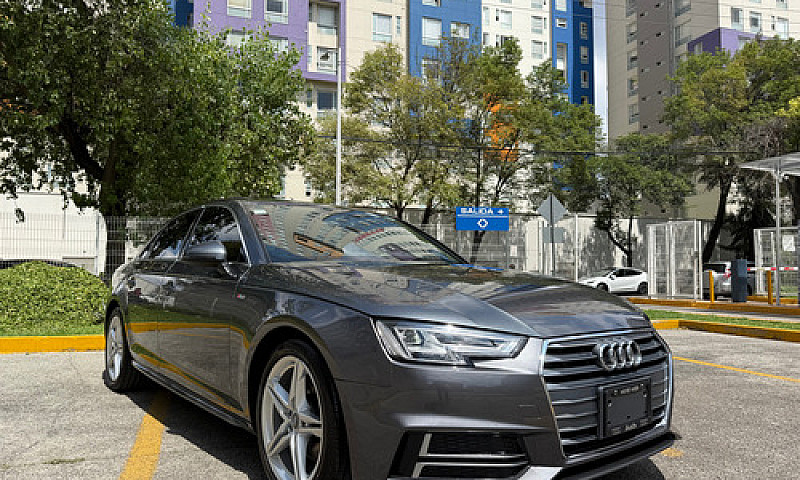 Audi A4 2.0 T S Line...