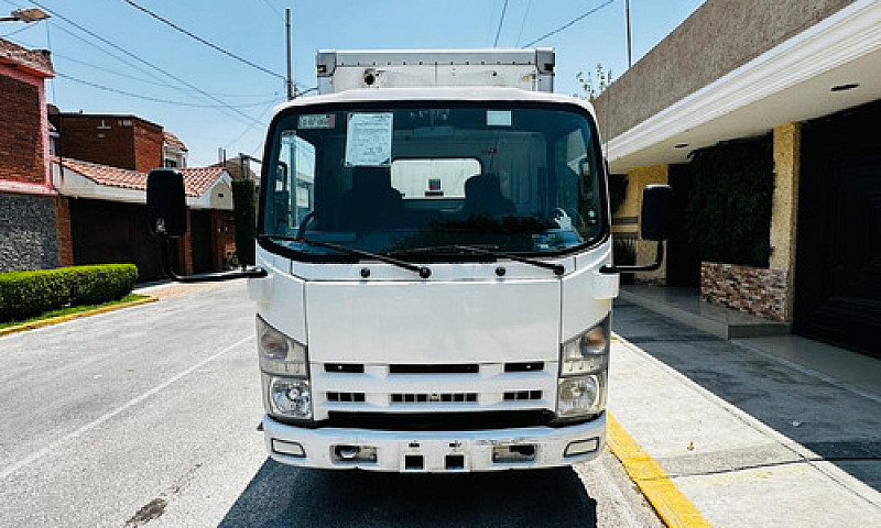 Isuzu Elf 300...