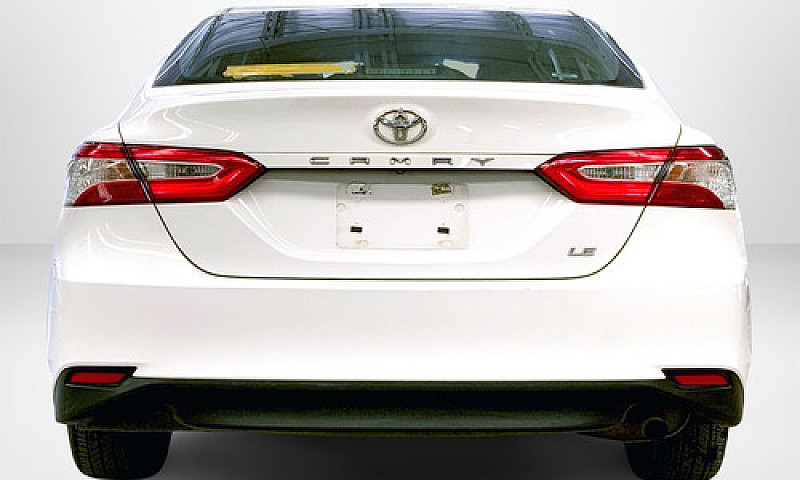 Toyota Camry 2022...