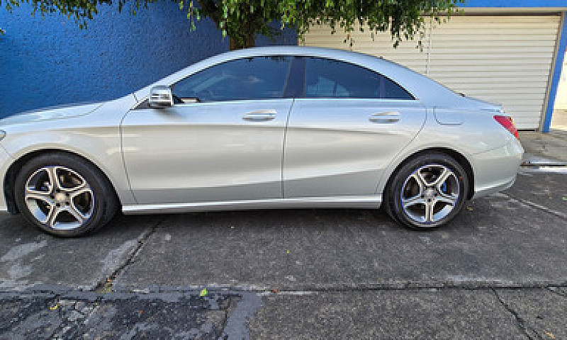 Mercedes-Benz Clase ...