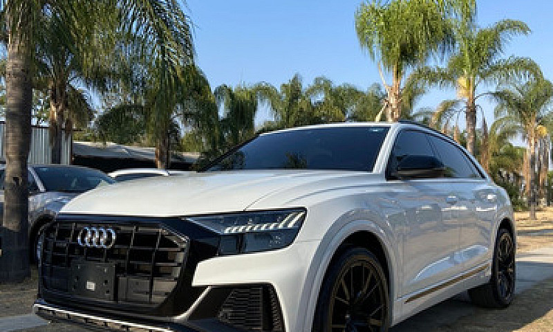 Audi Q8 Sline 2020 Q...