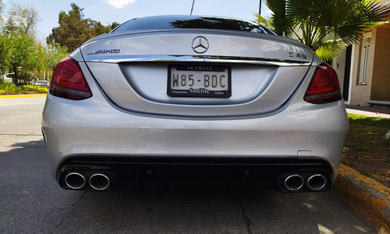 Mercedes-Benz Clase ...