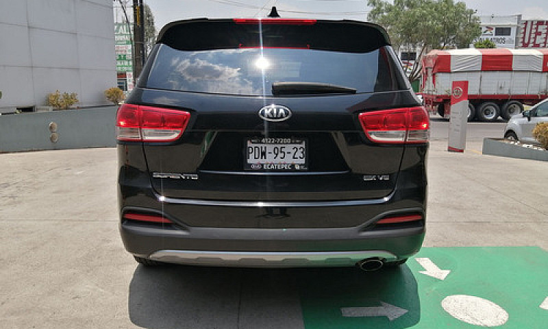 Kia Sorento 2017 3.3...