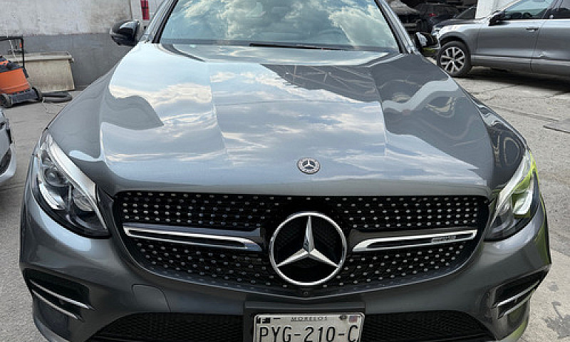Mercedes Benz Glc 43...