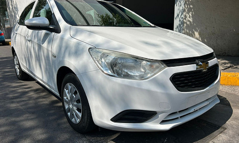 Chevrolet Aveo 1.5 L...