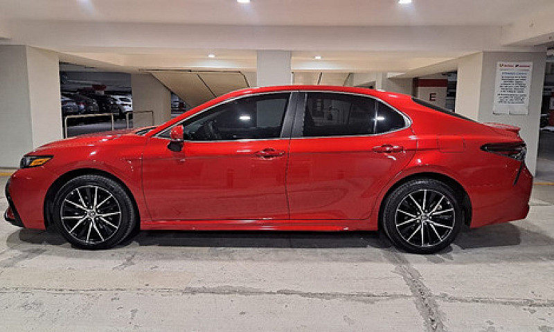Toyota Camry 2024...