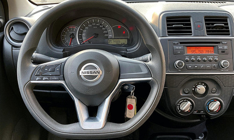 Nissan March 2021...