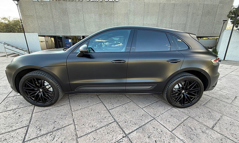 Porsche Macan S...