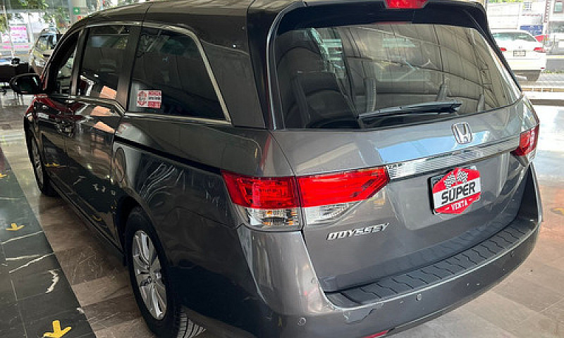 Honda Odyssey 2015 3...