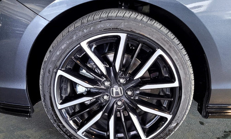 Honda Accord 2024...