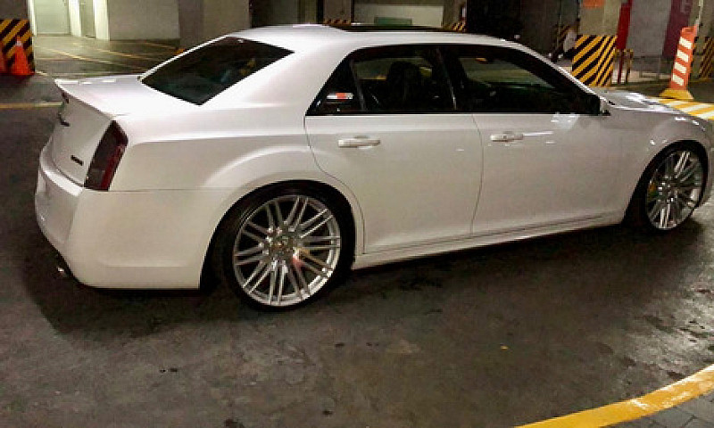Dodge Charger 6.4 Sr...