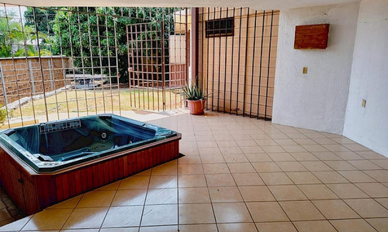 Casa En Venta En Fra...