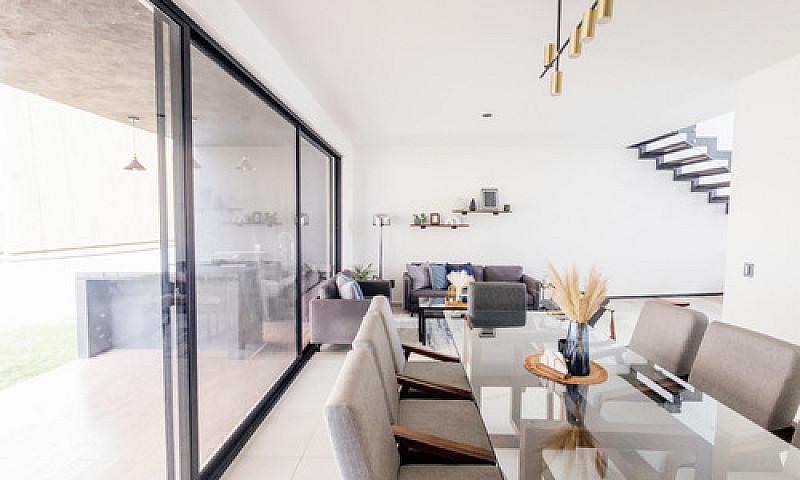 $5,250,000  Residenc...