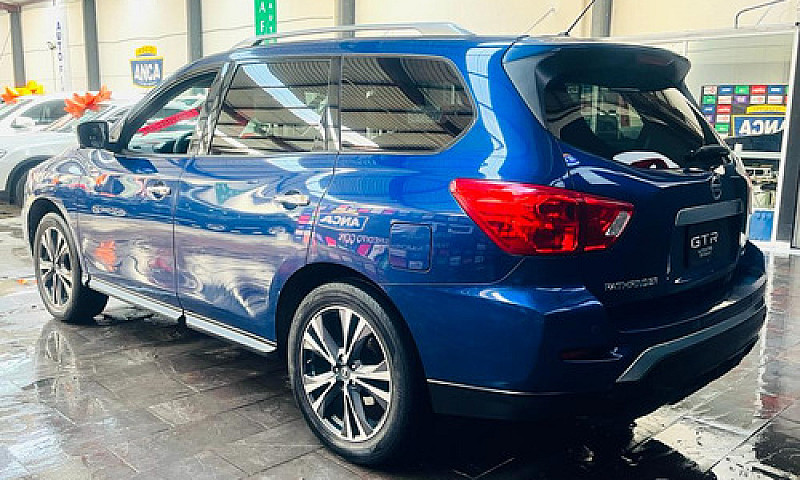 Nissan Pathfinder 3....
