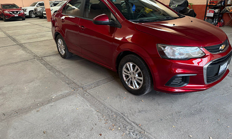 Chevrolet Sonic 1.6 ...