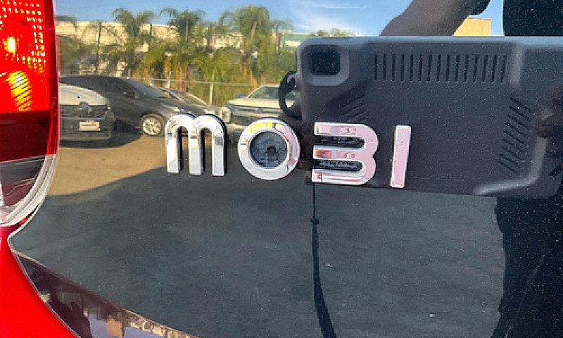 Fiat Mobi 2018...