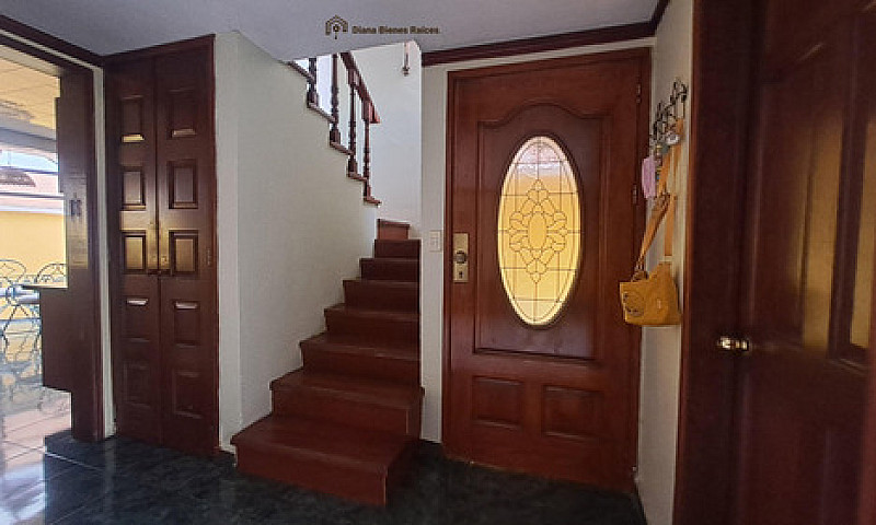 Casa  En Venta Alfre...
