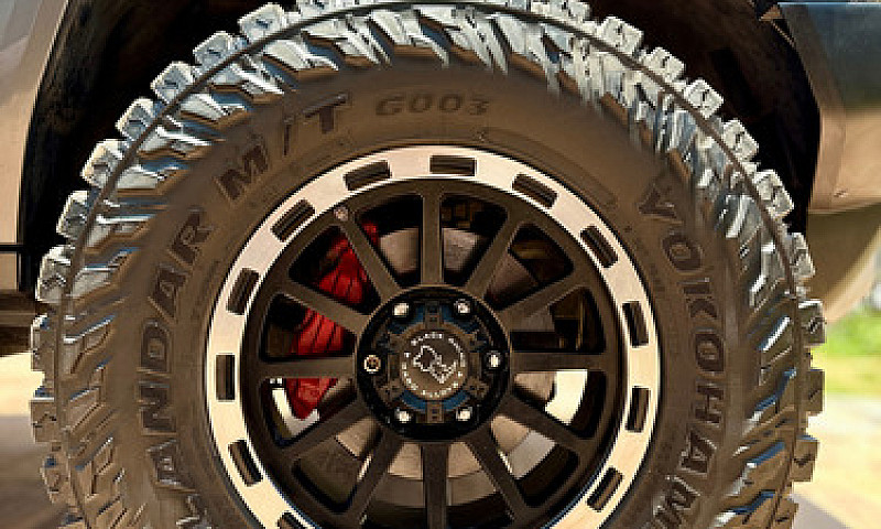 Hummer H3 5.3 Alpha ...