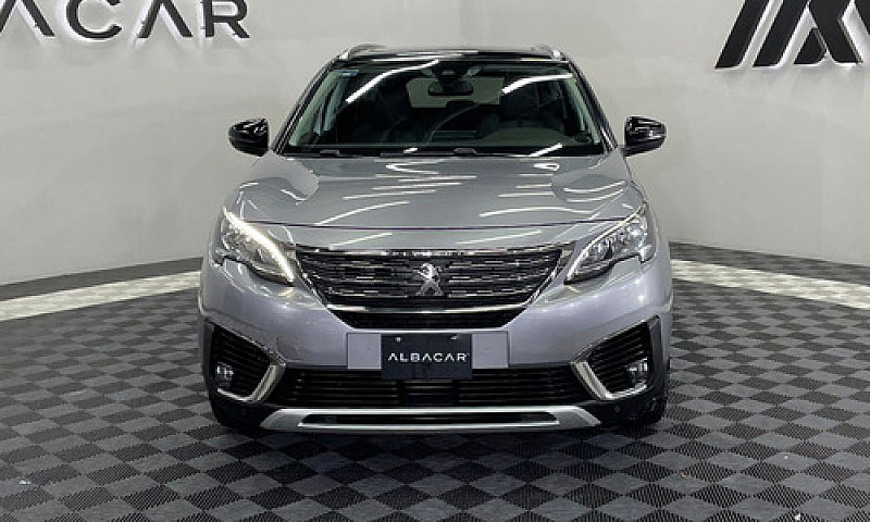 Peugeot 5008 2019...