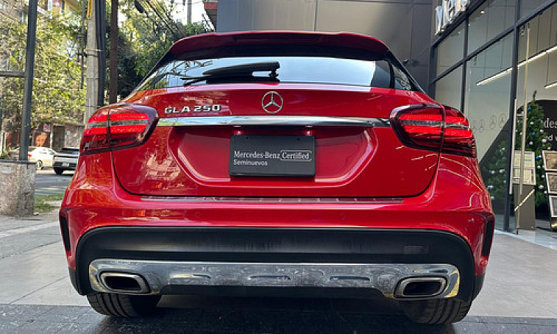 Mercedes-Benz Clase ...