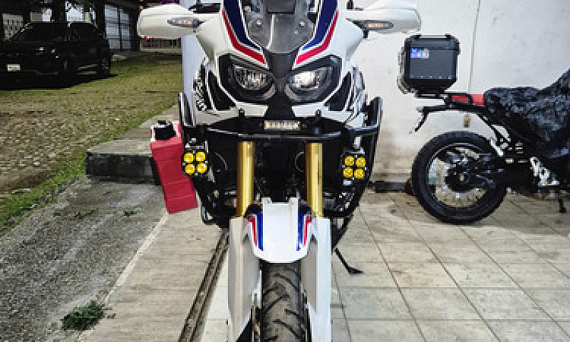Africa Twin Dct  Crf...
