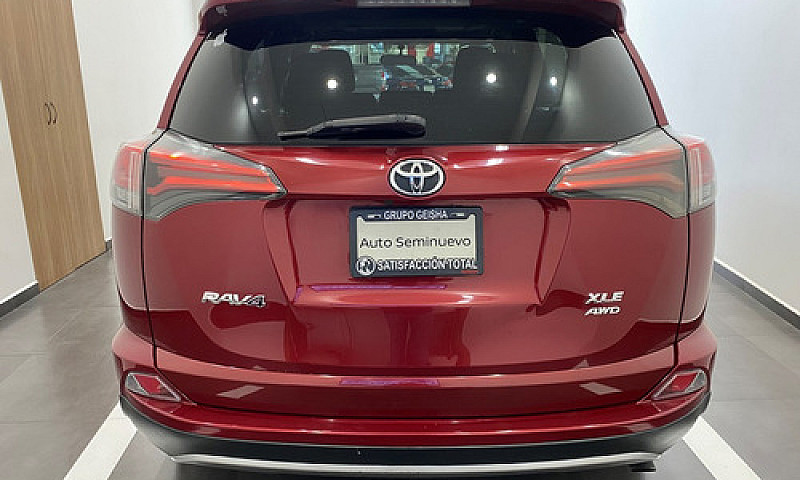 Toyota Rav4 2018...