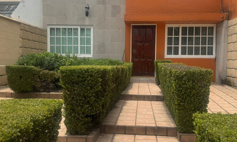Casa En Venta, Ciuda...