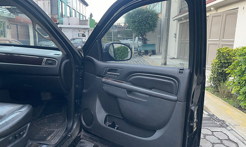Gmc Yukon 6.2 V8 Den...
