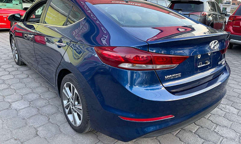 Hyundai Elantra 2018...