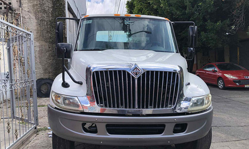 Camion International...