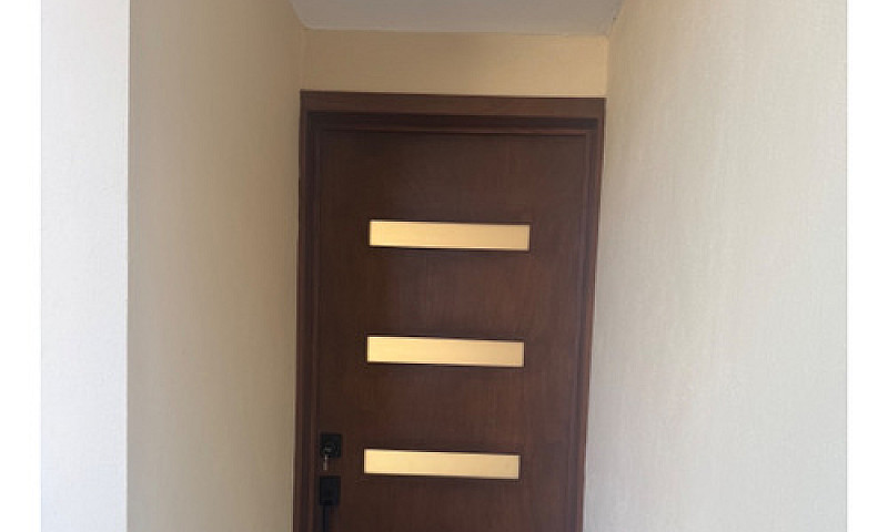 Condominio De 16 Cas...