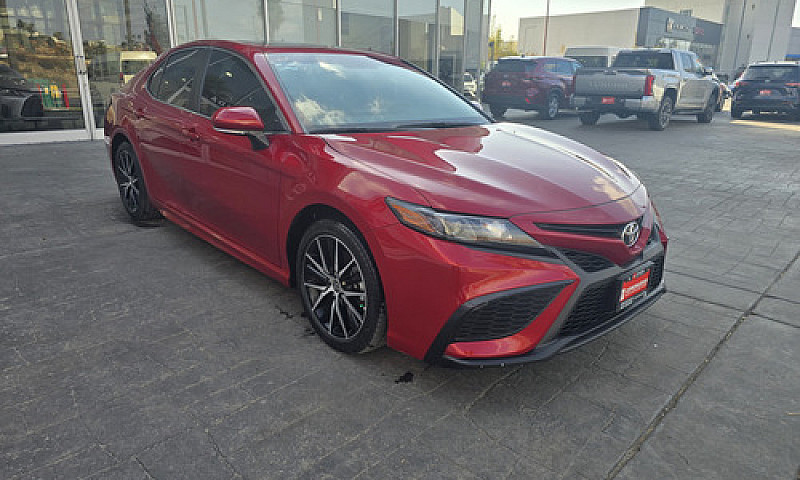 Toyota Camry 2021...