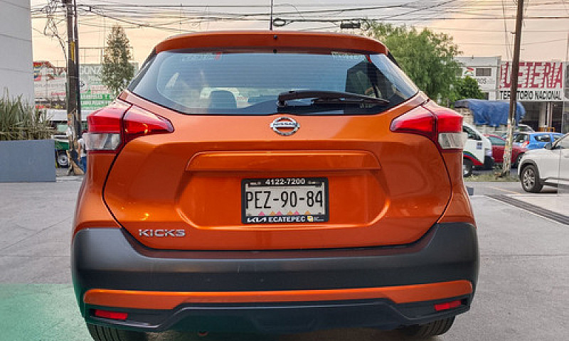 Nissan Kicks 2018...