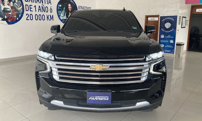 Chevrolet Suburban 2...