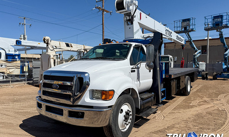 Grua Titan 2015 Ford...