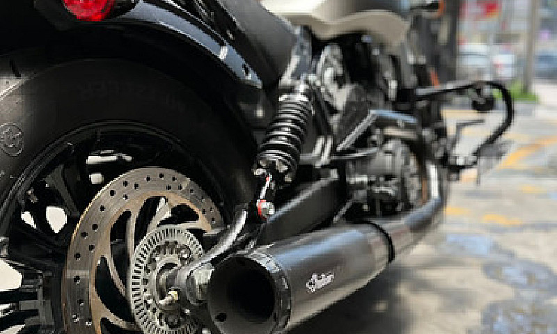 Indian Scout Bobber ...